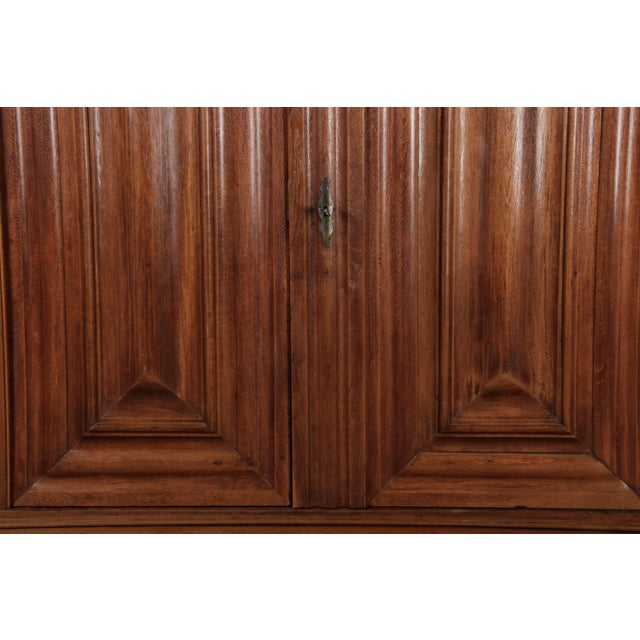 Brown Antique Wave Cabinet in Oak, 1750 For Sale - Image 8 of 18
