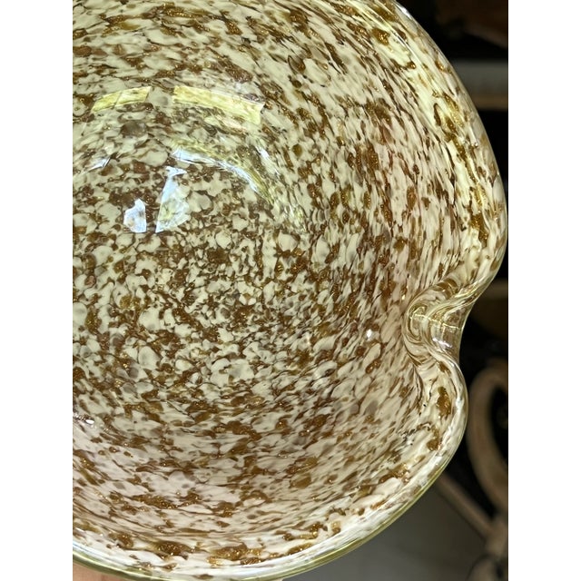 1960s Hollywood Regency Murano Gold Flecked Blown Glass Bowl For Sale - Image 5 of 7
