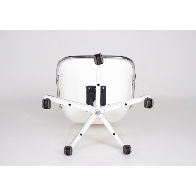 Executive Swivel Armchair from Charles Pollock, 1970s For Sale - Image 10 of 14