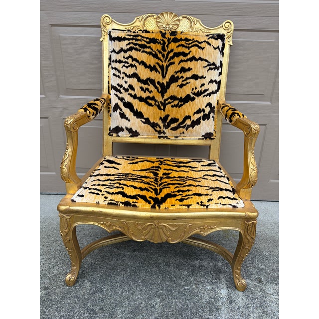 Antique French Regency Giltwood Fauteuil in Scalamandré “Le Tigre” Silk Velvet For Sale - Image 14 of 15