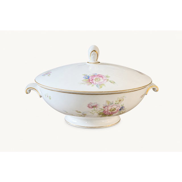 96-Pc Rosenthal Continental Classic Rose 2554-61 China Set Service for 12 For Sale - Image 9 of 17