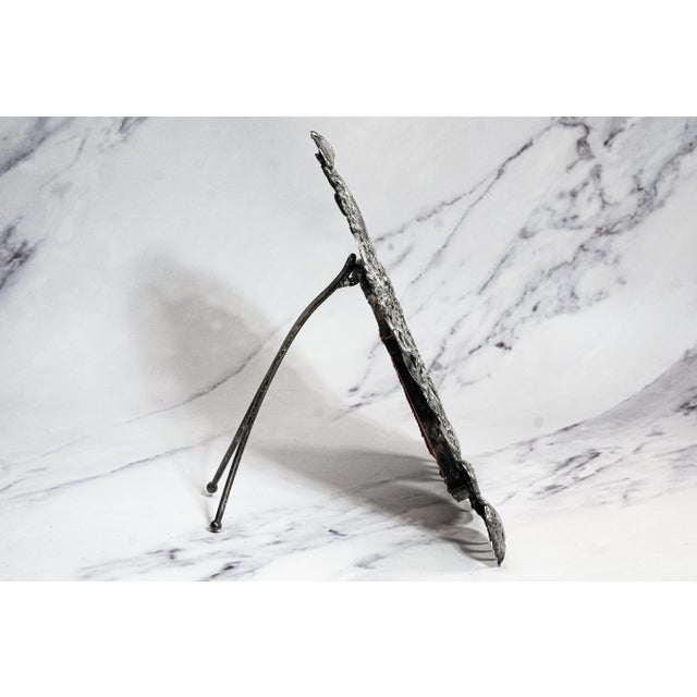 Regal Ornate Repousse Style Antique Silverplate Victorian Photo Picture Frame Lion Royalty Armorial For Sale - Image 15 of 18