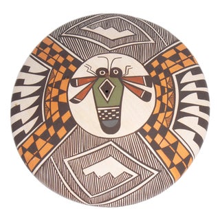 Signed Acoma Native America Seed Pot With Bug Design by Diane Lewis For Sale