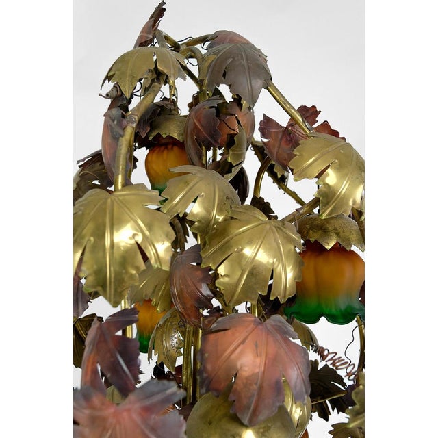 Chartreuse Vintage Hollywood Regency Vine Floor Lamp in Patinated Metal, 1960 For Sale - Image 8 of 16
