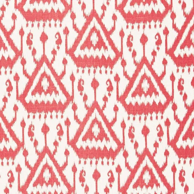 Inspired by a classic ikat woven textile, this exotic Linen print is a simplified and graphic reinterpretation of a...