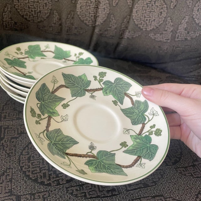 1940s 1940s Napoleon Ivy Set of 7 Saucers For Sale - Image 5 of 7