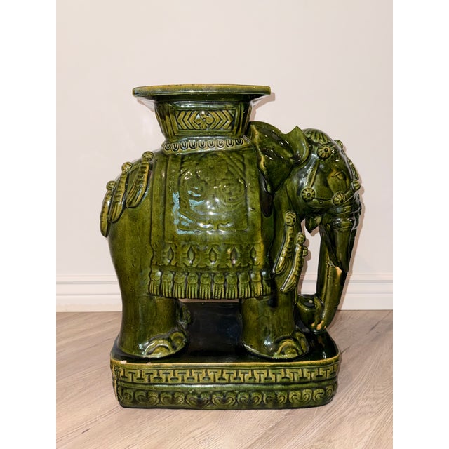 Mid-Century Modern Hollywood Regency Emerald Green Ceramic Elephant Plant Stands – Pair For Sale - Image 3 of 17