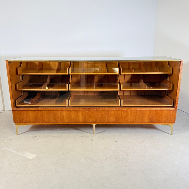 Vintage Oak Display Counter from Haka Ladenmöbel, 1960s For Sale - Image 14 of 14