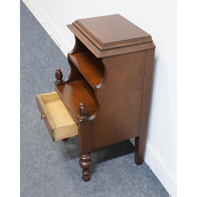 Mid 20th Century Vintage Antique Solid Mahogany Traditional Style 15" Open Cabinet Nightstand For Sale - Image 5 of 11