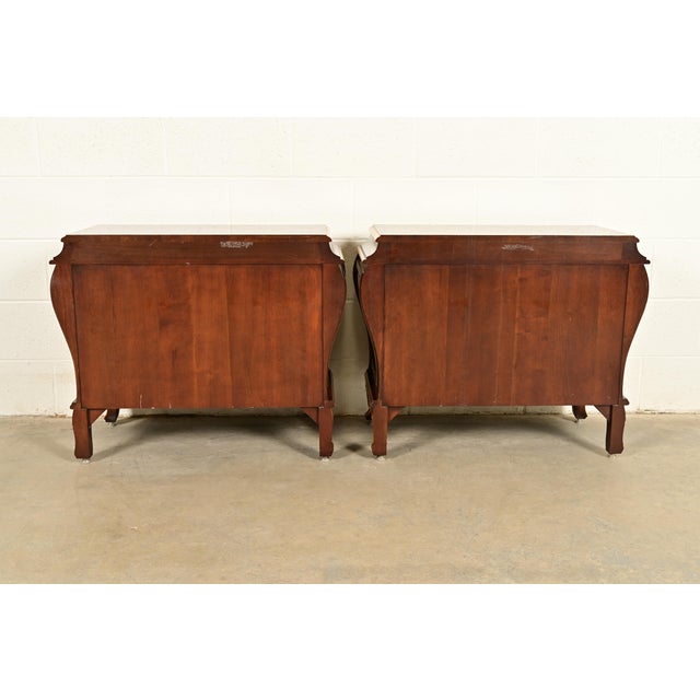 Karges French Provincial Louis XV Burled Walnut and Gold Gilt Bombay Chests of Drawers, Pair For Sale - Image 14 of 16