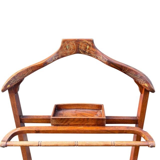 Circa Early 20th C. Gentleman’s Valet Stand With Brass Inlay For Sale In Columbia, SC - Image 6 of 12