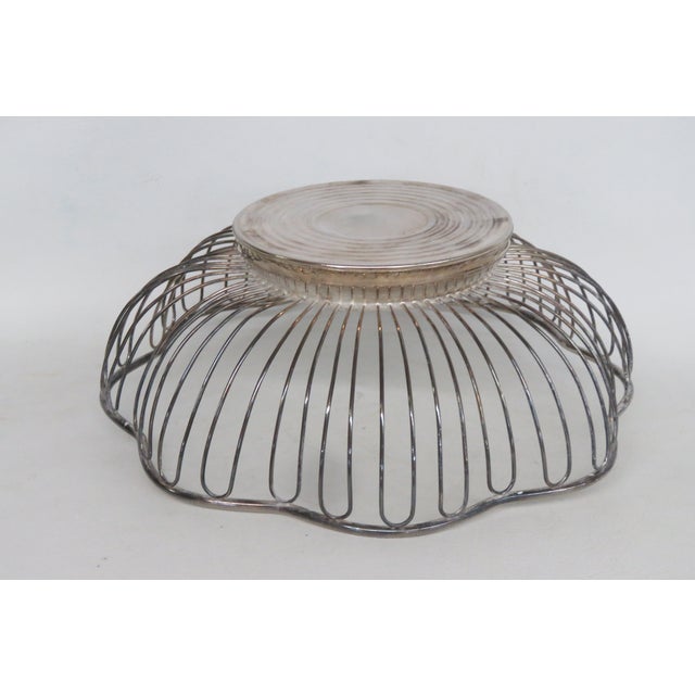 Metal Silver Plated Metal Fruit or Bread Wire Basket Bowl With Scalloped Edges 5009b For Sale - Image 7 of 10