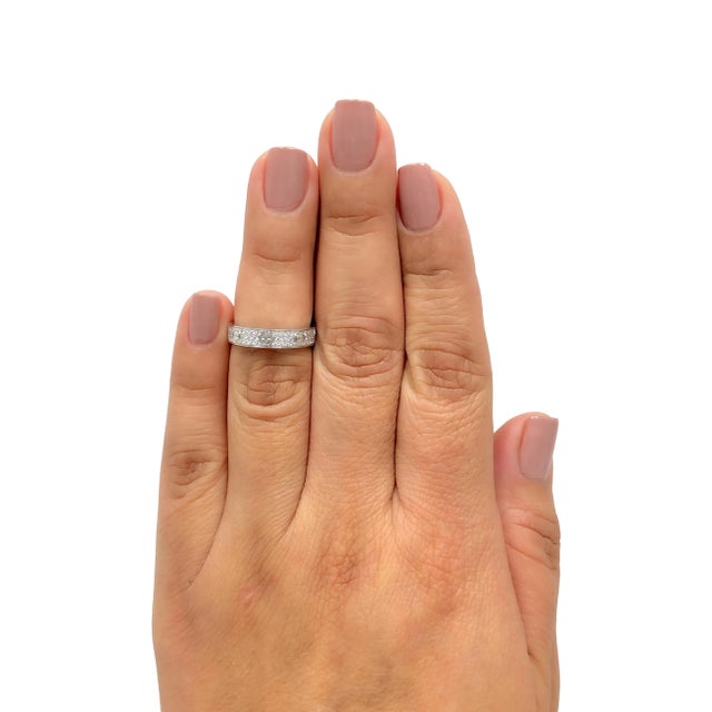 Cartier Love Ring Paved in 18k White Gold With Diamonds 4mm 5.25 Us / 50 Eu For Sale In New York - Image 6 of 9
