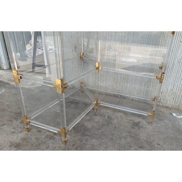 Mid 20th Century Brass, Lucite and Glass Étagère with Five Shelves For Sale - Image 13 of 18