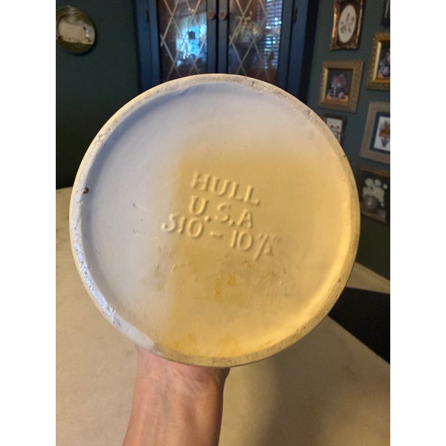 Vintage Hull Art Pottery Art Deco Dogwood Vase #510-10 1/2 ca.1940s For Sale - Image 10 of 12