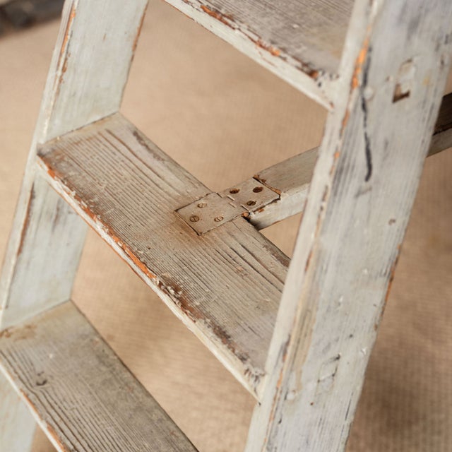 1920s French Oak Library Ladder From the Bibliothque Nationale De Paris For Sale - Image 4 of 7