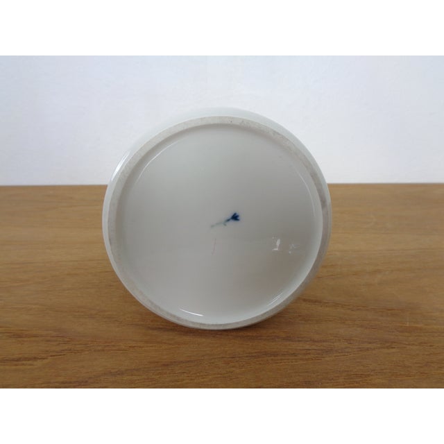 Porcelain Salier Vase by Siegmund Schütz for KPM Berlin, Germany, 1951 For Sale - Image 15 of 16