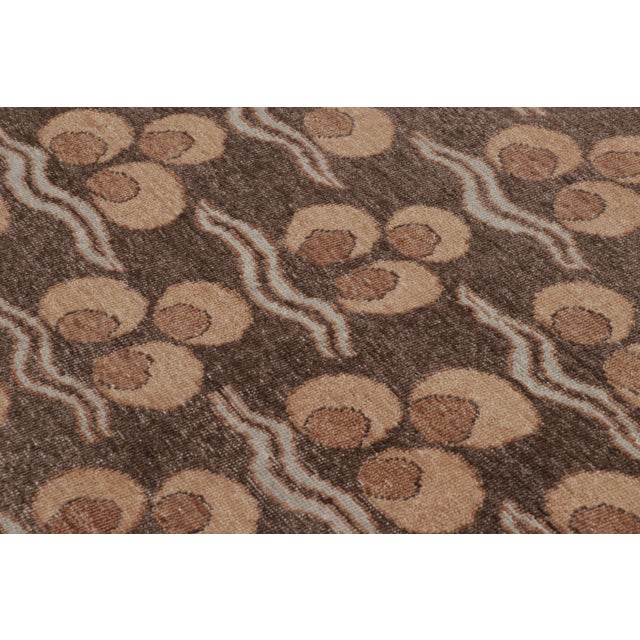 Hand-knotted in wool, this 6x9 rug is a masterful addition to Rug & Kilim’s Distressed Homage Collection. Inspired by the...