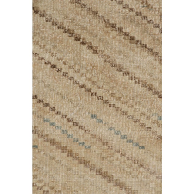 1960s 1960s Vintage Distressed Rug in Beige-Brown Geometric Pattern For Sale - Image 5 of 7