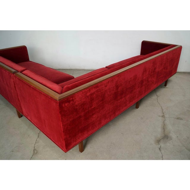 1960’s Mid-Century Modern 2-Piece Walnut Sectional Sofa For Sale In Los Angeles - Image 6 of 12