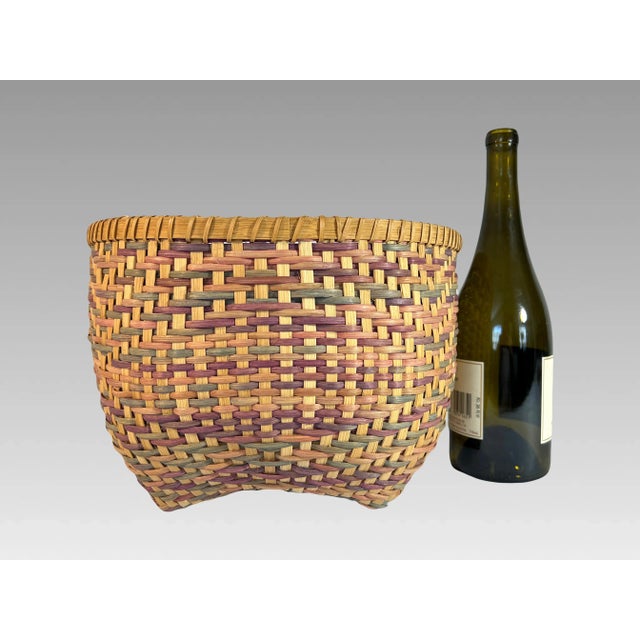 Beige Large 1980s Vintage Hand Woven Multi Coloured (Pastel) Shades Wicker Basket, Florida For Sale - Image 8 of 8