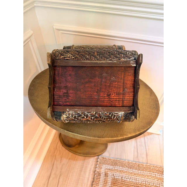 Mid 20th Century Vintage Asian Woven Bamboo and Wicker Mini Chest With Handle For Sale - Image 5 of 8