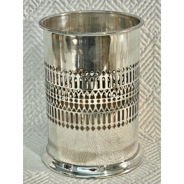Mid 20th Century Sheffield Silver Co. Art Deco Pierced Silver Plate Wine Bottle Holder For Sale - Image 10 of 10