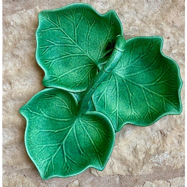 Vintage Majolica Ceramic Ivy Leaf Serving Dish in the Style of Portuguese 'Bordallo Pinheiro'. This piece features a...