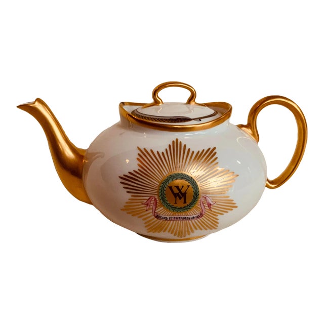 Rare Hutschenreuther Martha Washington "States" China Teapot From Mount Vernon, C. 1950 For Sale