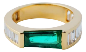 Natural Zambian high quality diamond ring in 18k hold