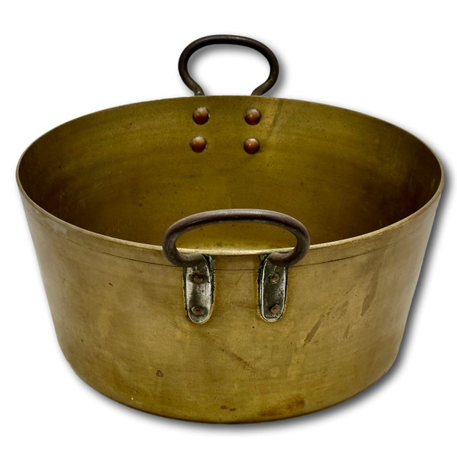 Very Large Mid 1800s Antique Heavy Brass & Hand Wrought Iron Hearth or Stove Top Cooking Pot 18 Inches Long! For Sale - Image 14 of 18