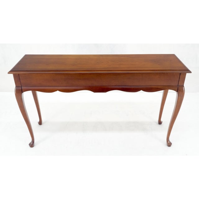Solid Cherry Queen An Style Two Drawers Low Profile Console Table MINT For Sale - Image 6 of 16