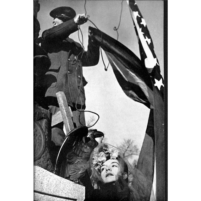 "Cecil Beaton's New York" 1938 Beaton, Cecil For Sale In New York - Image 6 of 13