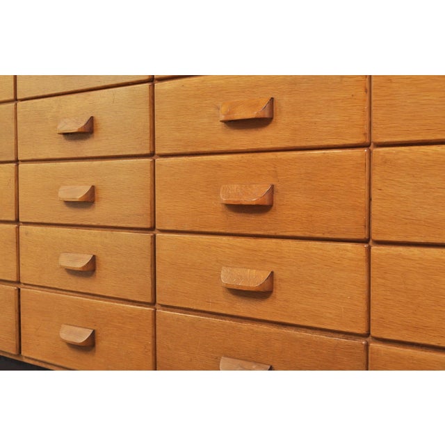 Vintage Shop Display Cabinet in Oak, 1930s For Sale - Image 15 of 18