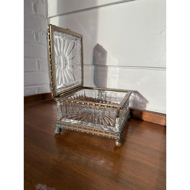 1960s Castilian Lead Crystal - Extra Large - Hinged Gilt Bronze Box - Casket - Jewelry Box For Sale In Pittsburgh - Image 6 of 12