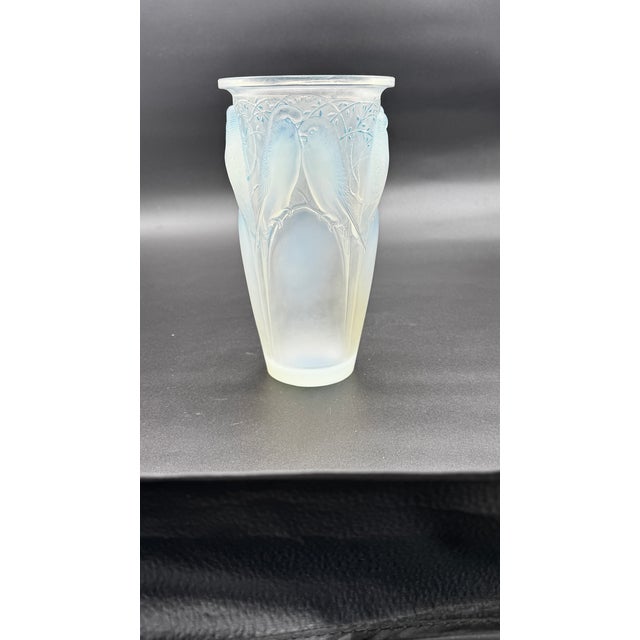 René Lalique Ceylan Vase in Opalescent Glass by R. Lalique, 1924 For Sale - Image 4 of 12