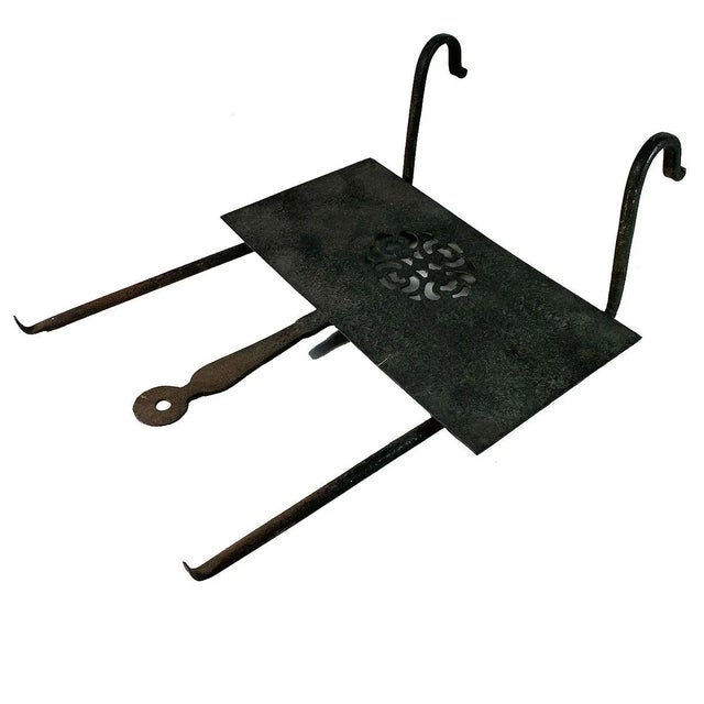 Early 19th Century English Georgian Forged Iron Sliding and Hanging Fireplace Hearth Trivet For Sale - Image 5 of 12