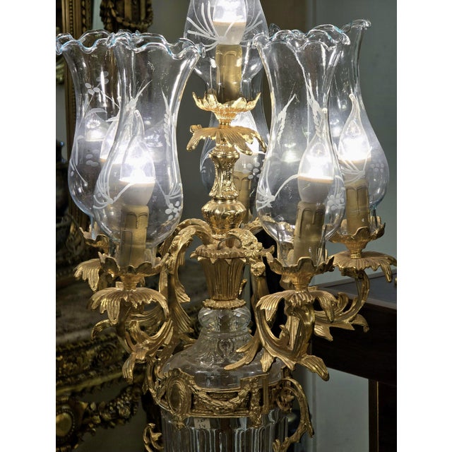 French French-Inspired Five-Light Candelabra Lamp – Crystal Glass Shades With Gilded Bronze & Gold Leaf Details For Sale - Image 3 of 3