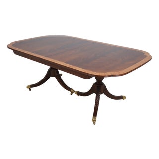 Karges Banded Mahogany Duncan Phyfe Dining Room Table For Sale