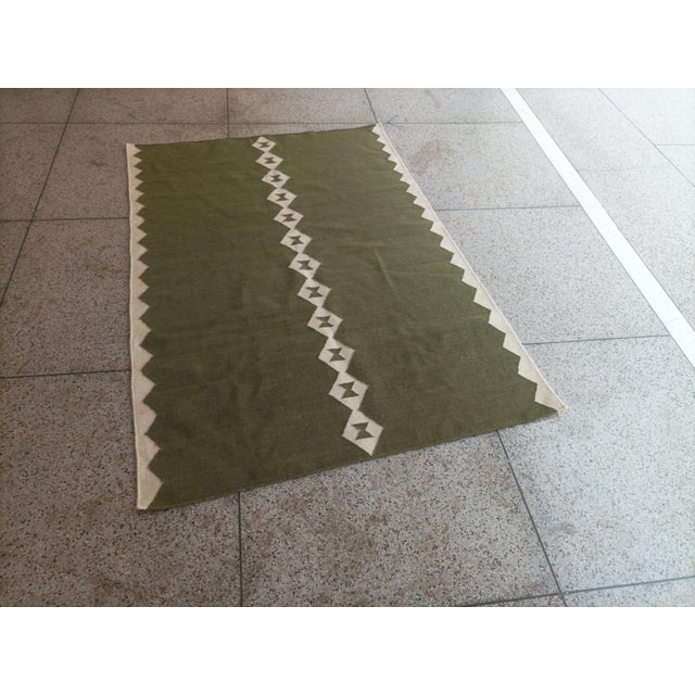 Handmade New Zealand Wool Dhurrie, Olive Green and White Diamond Rug- 4'x6' For Sale - Image 14 of 15