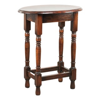 Antique English Oval Oak Side Table, Early 20th Century For Sale