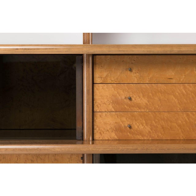 Saporiti Bookcase in Maple and Glass attributed to Giovanni Offredi, Italy, 1978 For Sale - Image 3 of 18