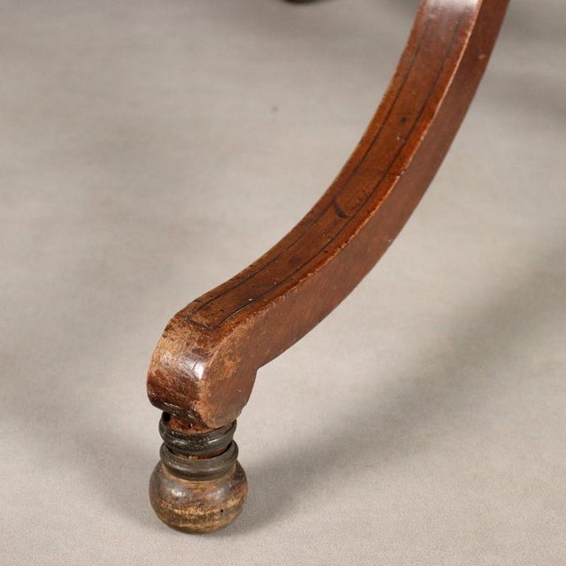 Brown Mahogany Center Table, England, 19th Century For Sale - Image 8 of 12