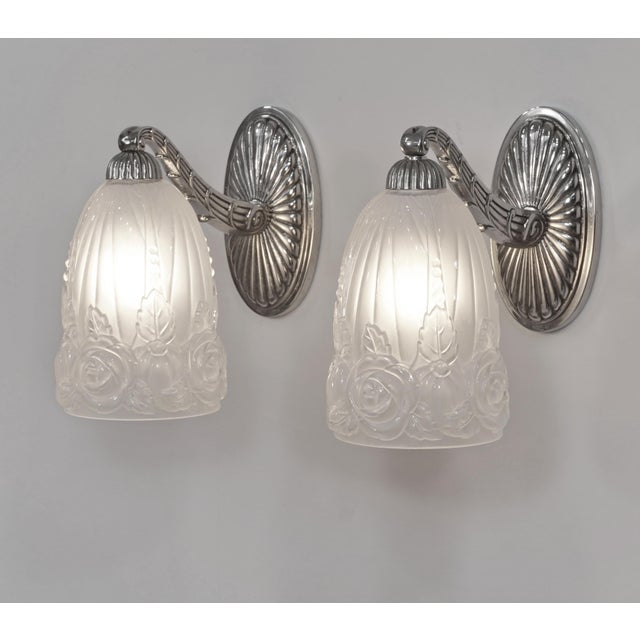 Baccarat Pair of French Art Deco Wall Sconces by Hettier Et Vincent & Baccarat 1920s France - 2 Pairs Available For Sale - Image 4 of 13