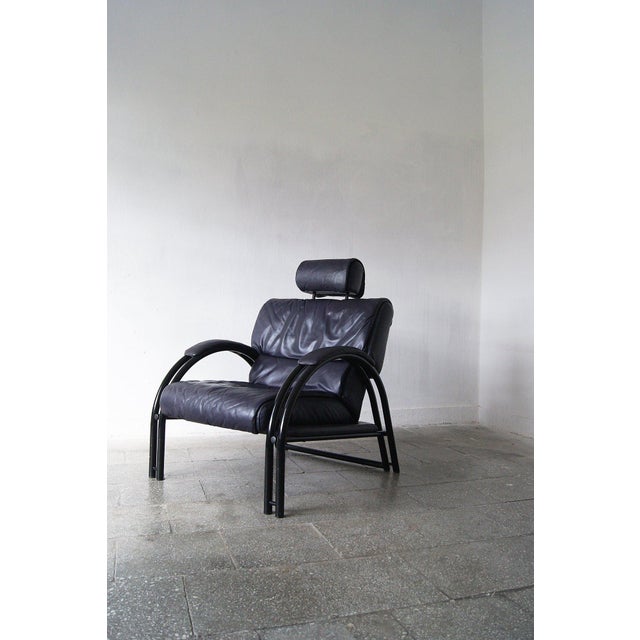 Mid-Century Modern Vintage Italian Lounge Chair in Leather For Sale - Image 3 of 14