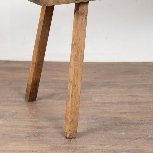 19th Century Rustic Peg Leg Console Table For Sale - Image 16 of 18
