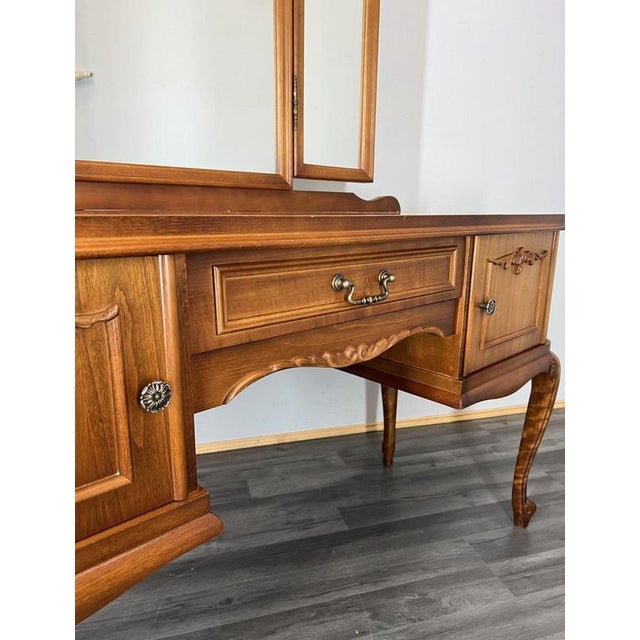 Vintage French Louis Style Oak Dressing Table with Mirror For Sale - Image 13 of 15