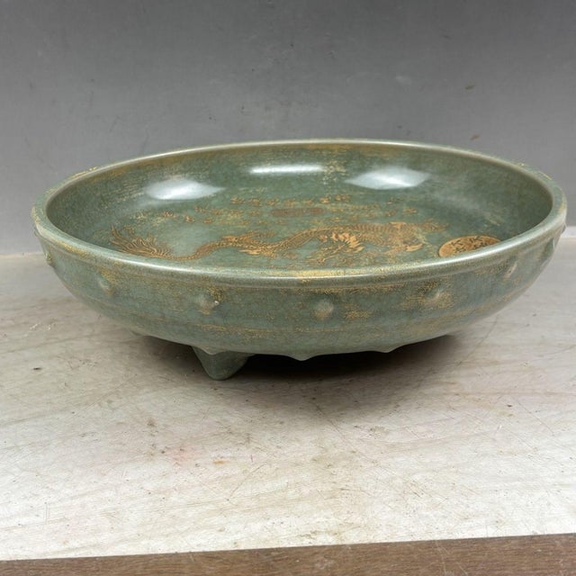 Traditional Vintage Ru-Style Celadon Tripod Basin With Gilt Dragon Motif For Sale - Image 3 of 8