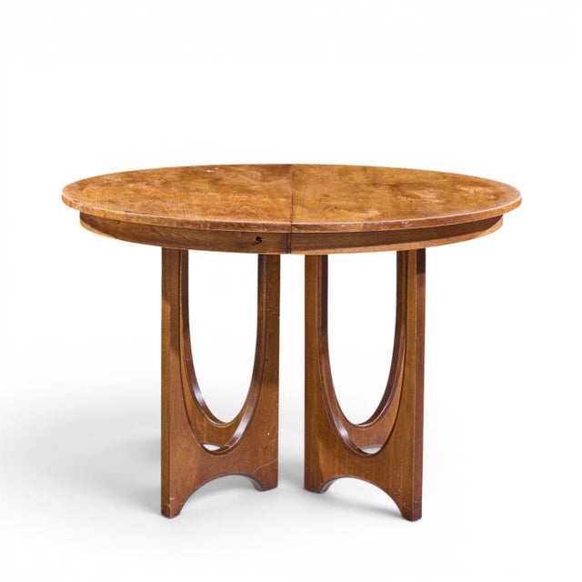 Wood Broyhill Brasilia Mid Century Dining Table With 1 Leaf For Sale - Image 7 of 10
