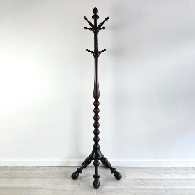 Early 20th Century Ball and Stick Hand Turned Oak Coat & Hat Rack For Sale - Image 9 of 15